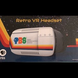 NWOT PBS RETRO VR HEADSET